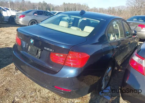 2013 BMW 320I xDrive z USA, uszkodzony, nr VIN WBA3C3C54DF980779